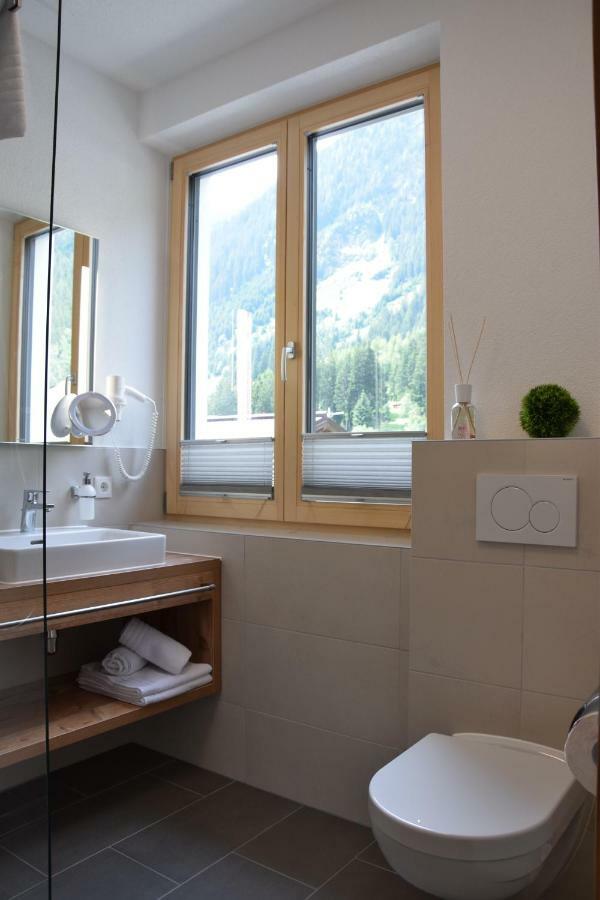 Vida Armonia Apartment อิสชเกิล ภายนอก รูปภาพ